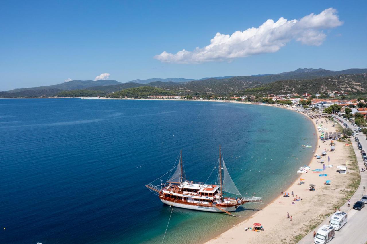 Jolandas Suites Toroni Buitenkant foto