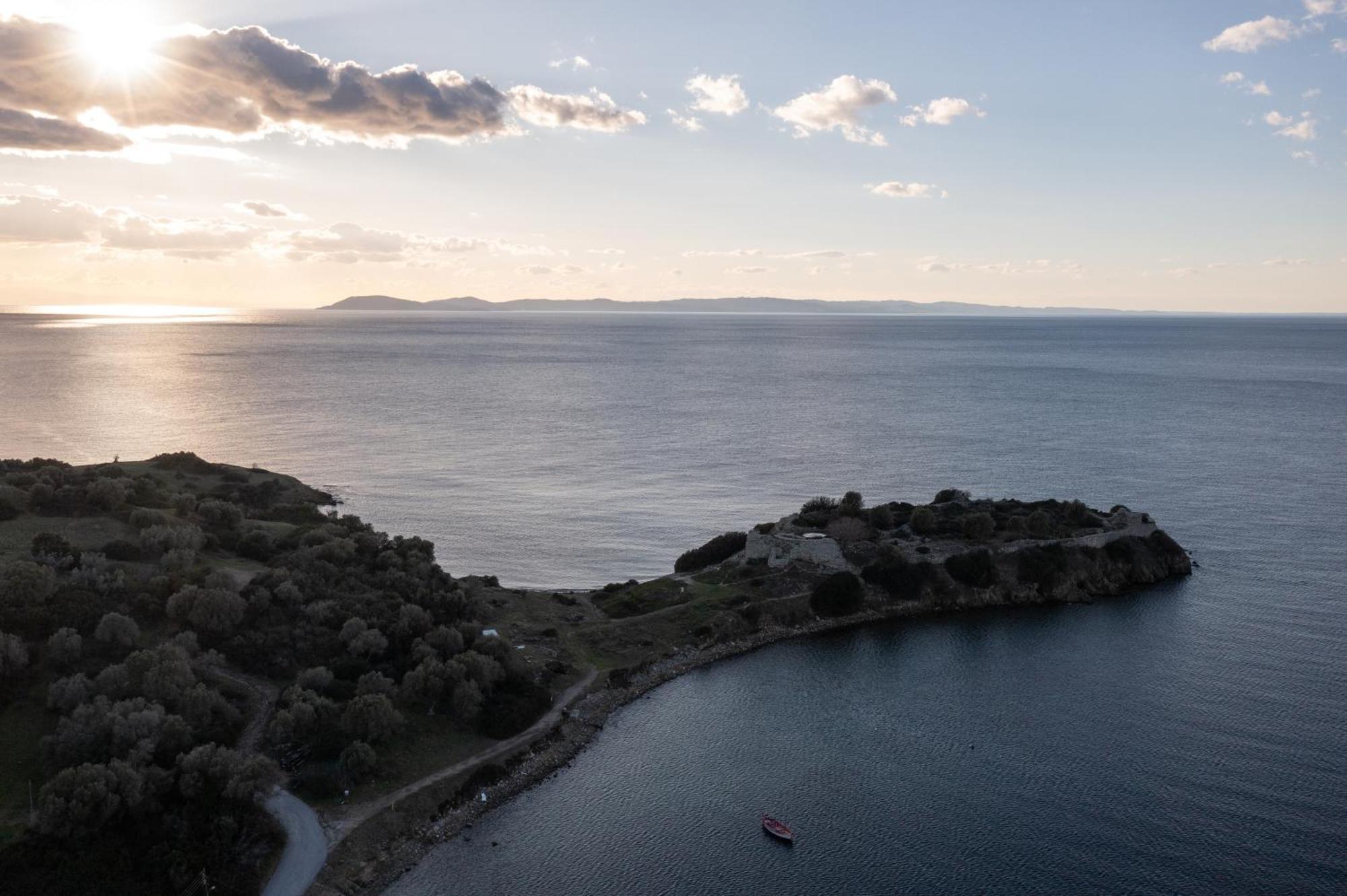 Jolandas Suites Toroni Buitenkant foto